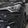 toyota c-hr 2018 GOO_JP_700130095430250511001 image 6