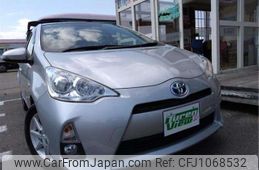 toyota aqua 2013 -TOYOTA--AQUA DAA-NHP10--NHP10-6208270---TOYOTA--AQUA DAA-NHP10--NHP10-6208270-