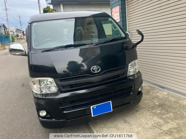 toyota hiace-wagon 2013 CFJ1811768 image 1