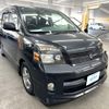 toyota voxy 2004 CFJ1858439 image 2