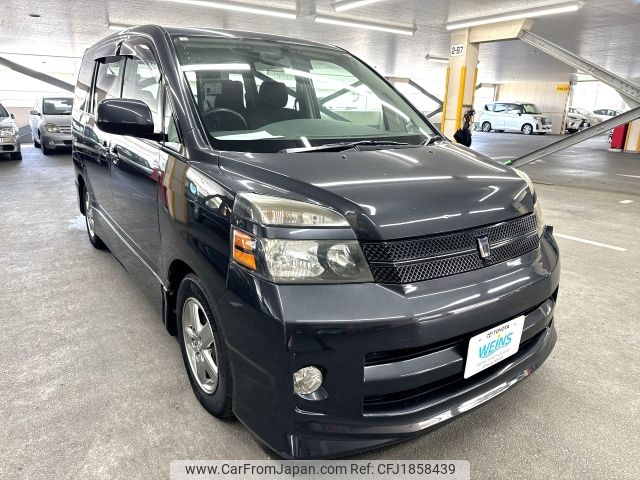 toyota voxy 2004 CFJ1858439 image 2