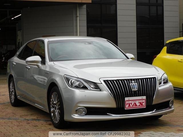 toyota crown-majesta 2017 -TOYOTA--Crown Majesta DAA-GWS214--GWS214-6014474---TOYOTA--Crown Majesta DAA-GWS214--GWS214-6014474- image 2