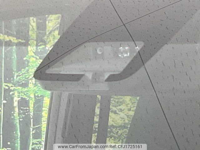 toyota voxy 2018 CFJ1725161 image 2