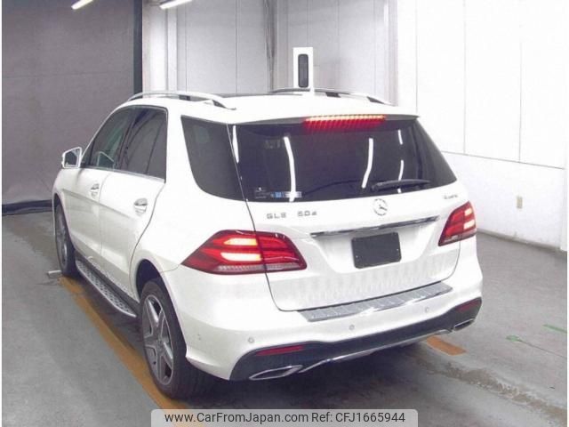 mercedes-benz gle-class 2017 CFJ1665944 image 2