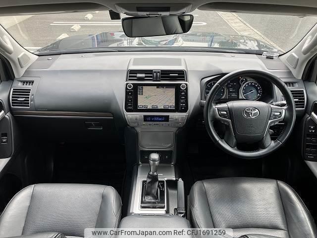 toyota land-cruiser-prado 2019 CFJ1691259 image 2