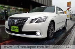 toyota crown-majesta 2013 -TOYOTA--Crown Majesta DAA-GWS214--GWS214-6000875---TOYOTA--Crown Majesta DAA-GWS214--GWS214-6000875-