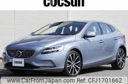 volvo v40 2017 CFJ1701662