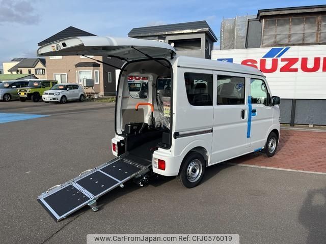suzuki every 2024 CFJ0576019 image 1