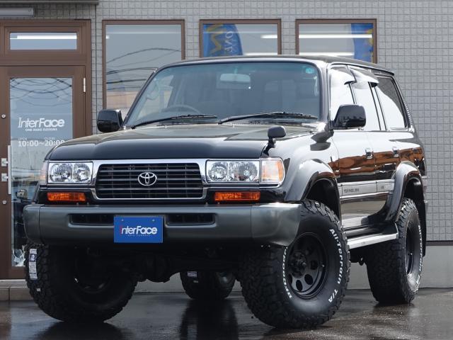 car_114c03cf-fdde-4946-a39f-