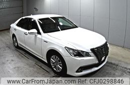 toyota crown 2014 -TOYOTA--Crown AWS210-6075832---TOYOTA--Crown AWS210-6075832-