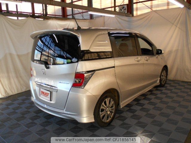 honda freed-spike 2015 CFJ1856145 image 2