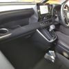 toyota noah 2022 CFJ1728003 image 3