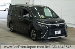 toyota voxy 2018 CFJ1843546