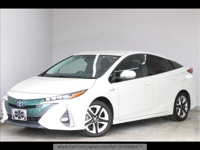 toyota prius-phv 2017 -TOYOTA--Prius PHV DLA-ZVW52--ZVW52-3015973---TOYOTA--Prius PHV DLA-ZVW52--ZVW52-3015973- image 1