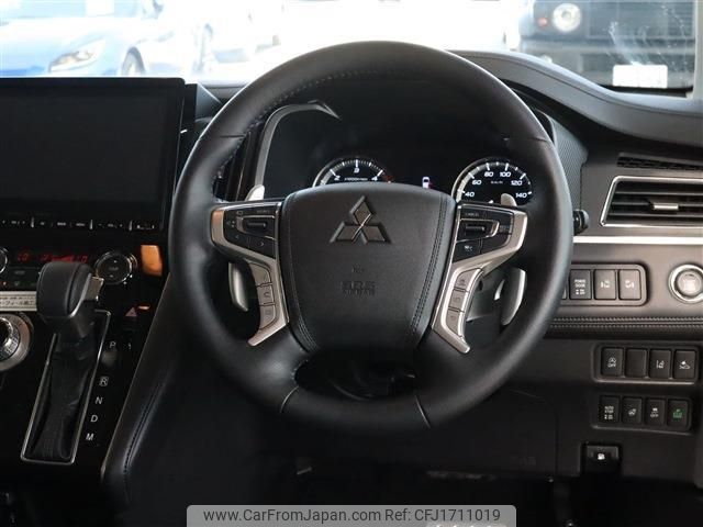 mitsubishi delica-d5 2024 CFJ1711019 image 2