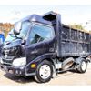 hino dutro 2017 GOO_NET_EXCHANGE_0403477A30250211W003 image 1