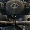 toyota vitz 2018 -TOYOTA--Vitz DAA-NHP130--4001581---TOYOTA--Vitz DAA-NHP130--4001581- image 25