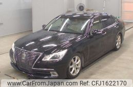 toyota crown 2013 CFJ1622170