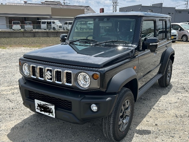 car_117b9630-2c81-494c-b94f-