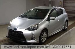 toyota aqua 2013 -TOYOTA--AQUA DAA-NHP10--NHP10-2210608---TOYOTA--AQUA DAA-NHP10--NHP10-2210608-