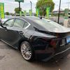 lexus is 2022 CFJ1541421 image 2