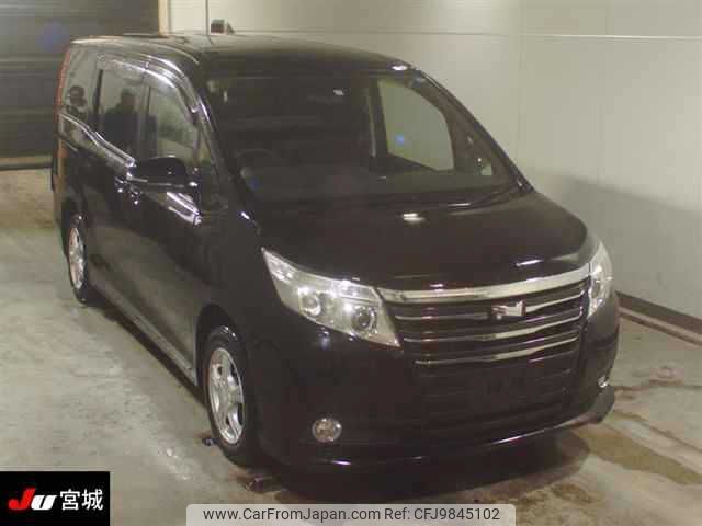 toyota noah 2015 -TOYOTA--Noah ZRR80G--0117712---TOYOTA--Noah ZRR80G--0117712- image 1