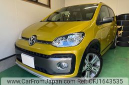 volkswagen up 2018 CFJ1643535
