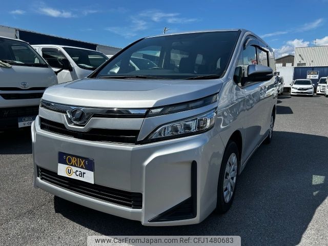 toyota voxy 2018 CFJ1480683 image 1