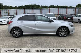 mercedes-benz a-class 2015 NIKYO_QW89853