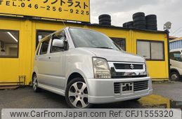 suzuki wagon-r 2004 CFJ1555320