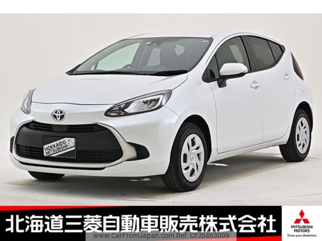 toyota aqua 2023 -TOYOTA--AQUA 6AA-MXPK16--MXPK16-2017267---TOYOTA--AQUA 6AA-MXPK16--MXPK16-2017267- image 1