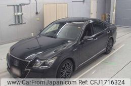 toyota crown 2014 CFJ1716324