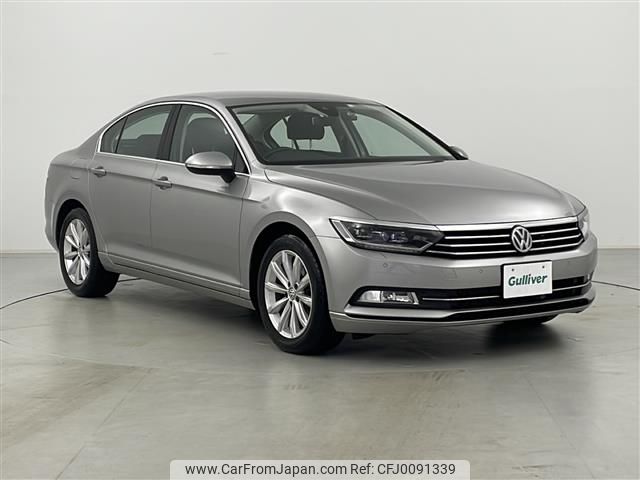 volkswagen passat 2016 -VOLKSWAGEN--VW Passat DBA-3CCZE--WVWZZZ3CZGE104461---VOLKSWAGEN--VW Passat DBA-3CCZE--WVWZZZ3CZGE104461- image 1