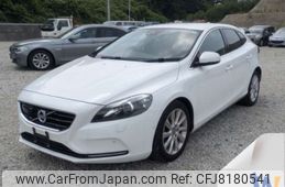volvo v40 2014 -VOLVO--Volvo V40 DBA-MB4164T--YV1MV485BE2151288---VOLVO--Volvo V40 DBA-MB4164T--YV1MV485BE2151288-