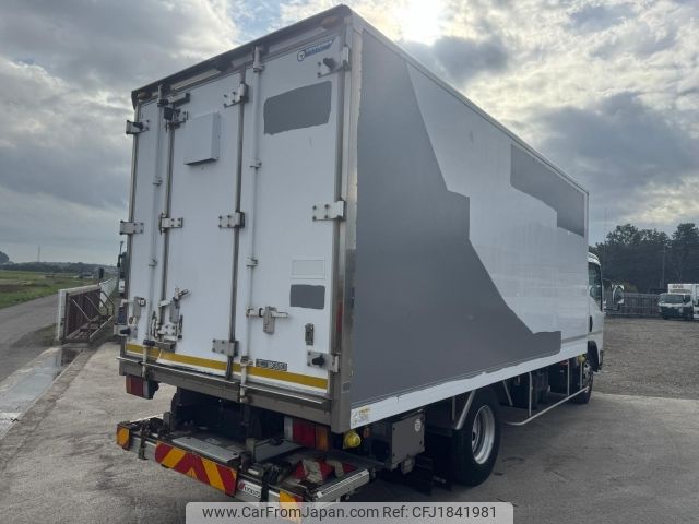 isuzu elf-truck 2017 CFJ1841981 image 2