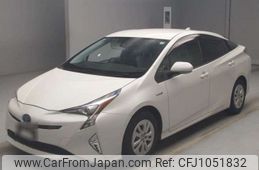 toyota prius 2016 -TOYOTA--Prius DAA-ZVW50--ZVW50-8039040---TOYOTA--Prius DAA-ZVW50--ZVW50-8039040-