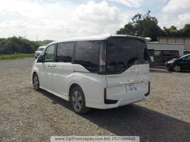 honda stepwagon 2018 CFJ1666848 image 2