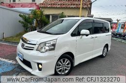 toyota noah 2012 -TOYOTA 【名変中 】--Noah ZRR70W--0530675---TOYOTA 【名変中 】--Noah ZRR70W--0530675-