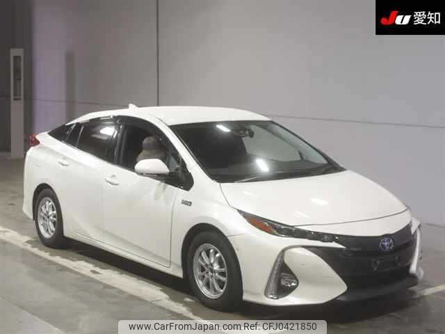 toyota prius-phv 2018 -TOYOTA--Prius PHV ZVW52-3086546---TOYOTA--Prius PHV ZVW52-3086546- image 1