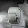 isuzu elf-truck 2009 CFJ1666757 image 31