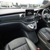 mercedes-benz v-class 2017 quick_quick_447811_WDF44781323251939 image 8