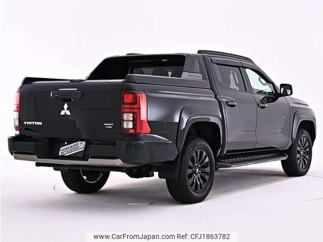 mitsubishi triton 2025 CFJ1863782 image 2