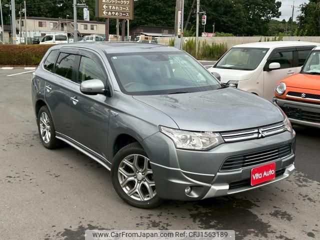 mitsubishi outlander-phev 2014 CFJ1563189 image 2