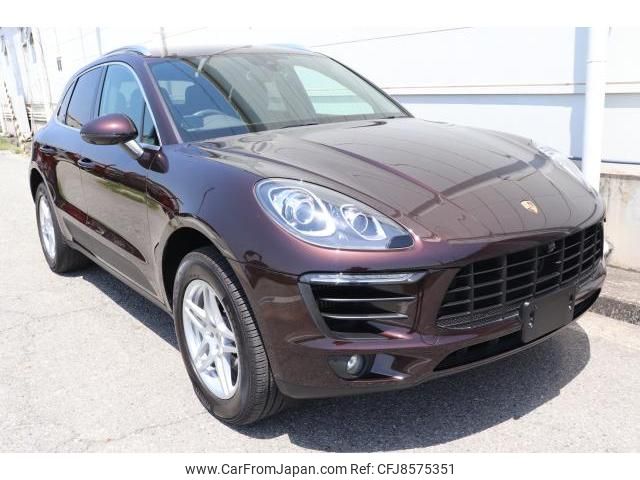 porsche macan 2017 quick_quick_ABA-95BCTM_WP1ZZZ95ZJLB31201 image 1