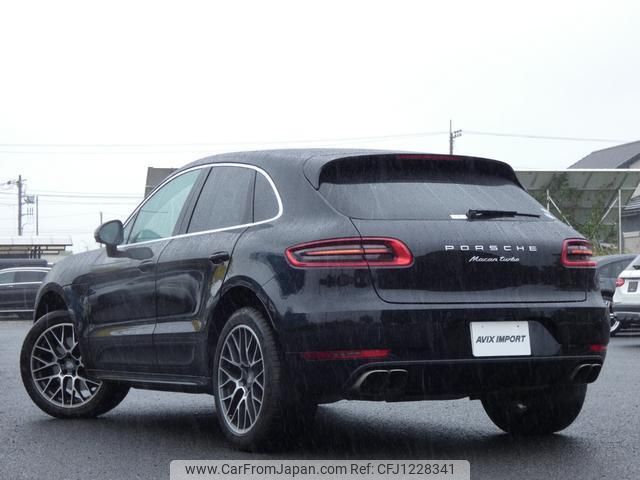 porsche macan 2018 quick_quick_95BCTL_WP1ZZZ95ZJLB81669 image 2