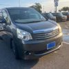 toyota noah 2012 CFJ1564336 image 1