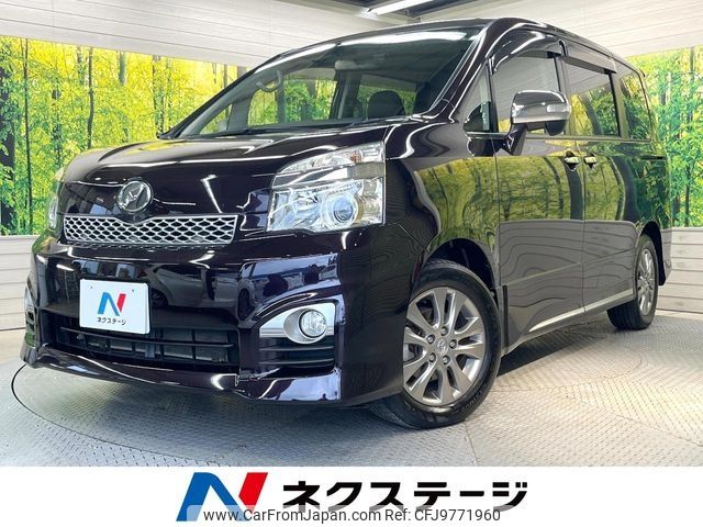 toyota voxy 2013 CFJ9771960 image 1