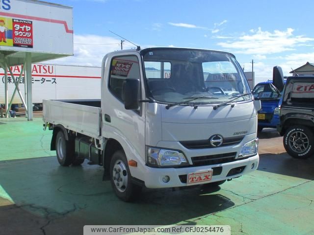 hino dutro 2016 GOO_NET_EXCHANGE_1230409A30240925W001 image 2