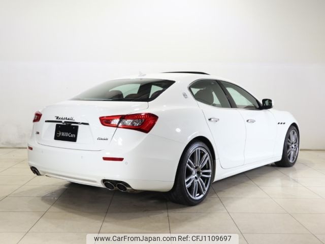 maserati ghibli 2014 -MASERATI--Maserati Ghibli ABA-MG30AA--ZAMRT57J001099939---MASERATI--Maserati Ghibli ABA-MG30AA--ZAMRT57J001099939- image 2