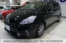 toyota prius-α 2014 quick_quick_DAA-ZVW40W_0012344